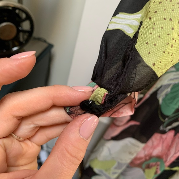 Printed chiffon midi dress with bishop sleeves - Picture 4 of 4